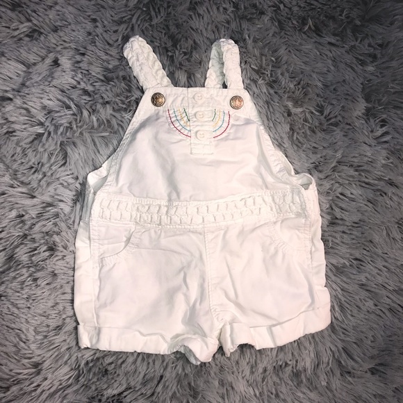 OSH KOSH B’GOSH WHITE OVERALL SHORTS 9 M - Picture 3 of 12